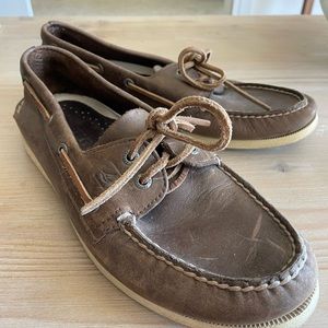 Leather Sperry’s